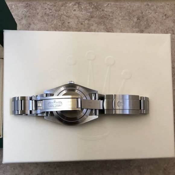 💯% Authentic Like new Rolex Oyster Perpetual - Picture 3 of 6